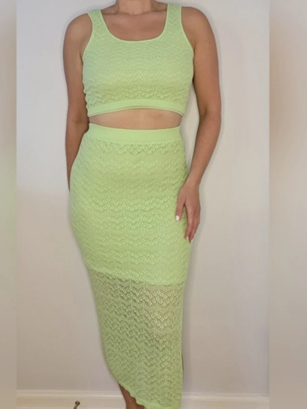 House of Harlow 1960 Crochet Lace Crop Tank & Midi Skirt 2 Piece Set - Size M